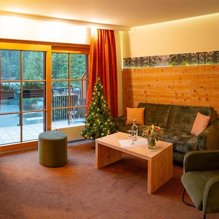 Berghotel Mummelsee Зебах Екстер'єр фото
